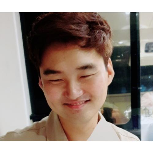 권우영